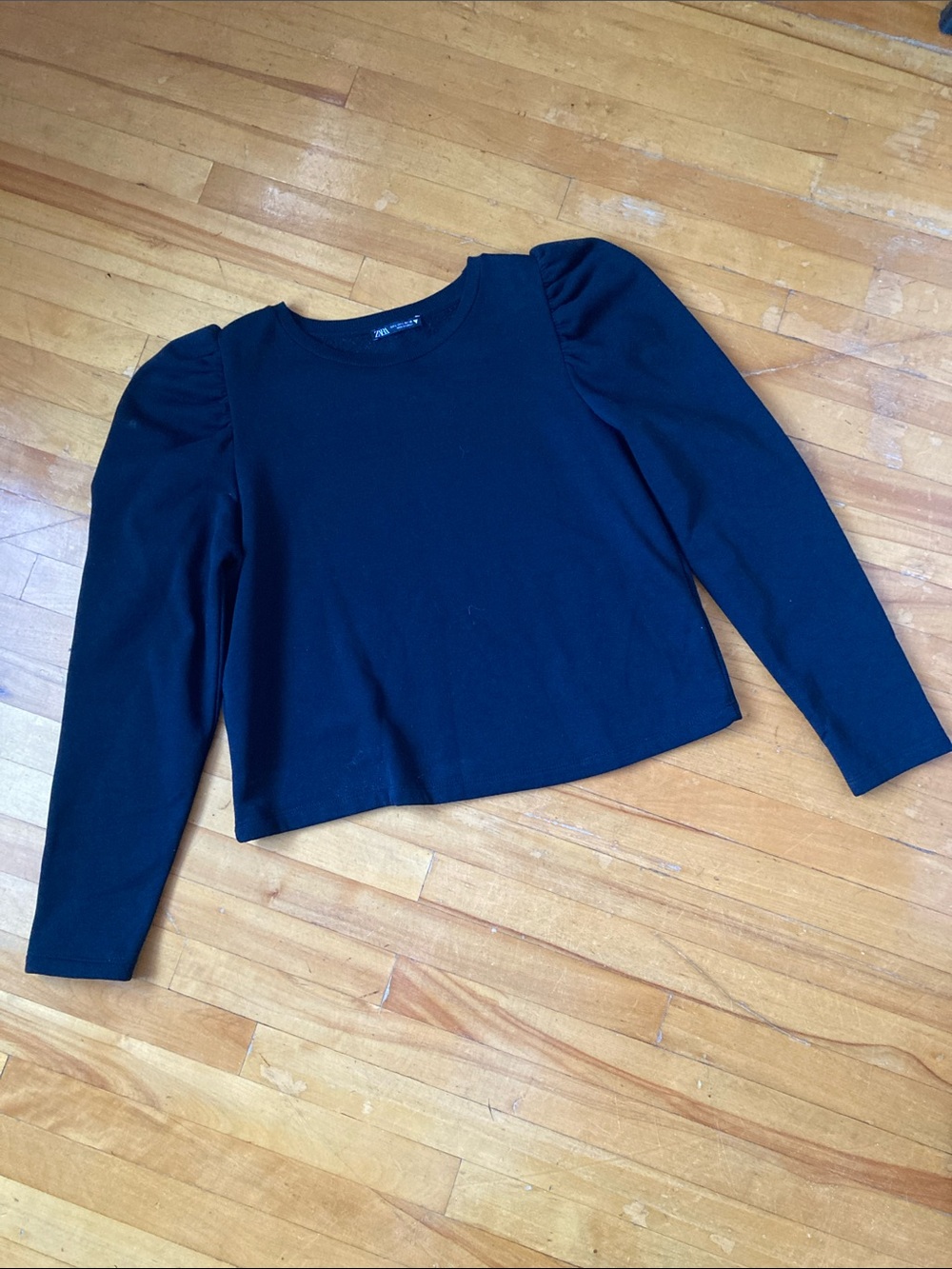 Zara Black Long Sleeve Puff Shoulder Top